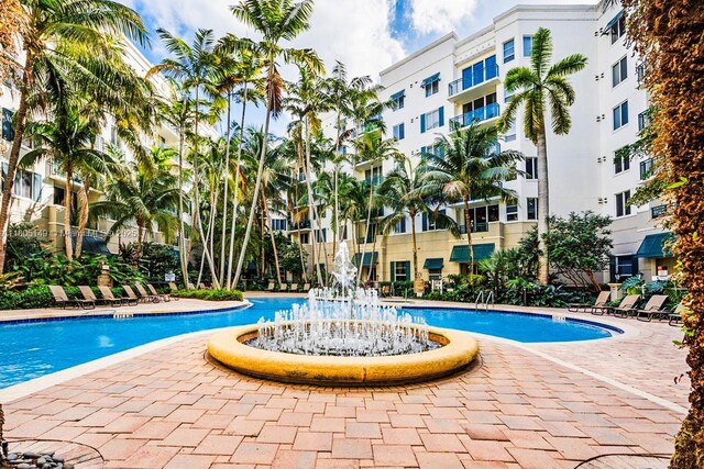 510 NW 84th Ave Unit 303, Plantation, FL 33324 - view of swimming pool