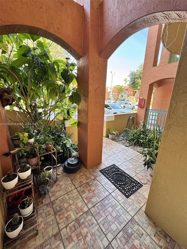 7005 NW 173rd Dr Unit 1702, Hialeah, FL 33015 - view of patio