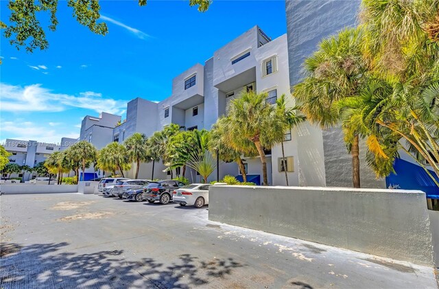 401 Poinciana Dr Unit 1225, Sunny Isles Beach, FL 33160 - photo 46