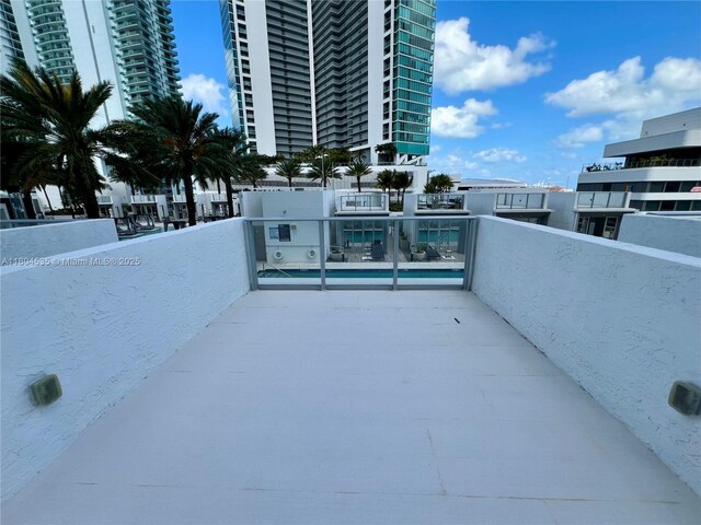 851 NE 1st Ave Unit Caba Pb23, Miami, FL 33132 - view of balcony