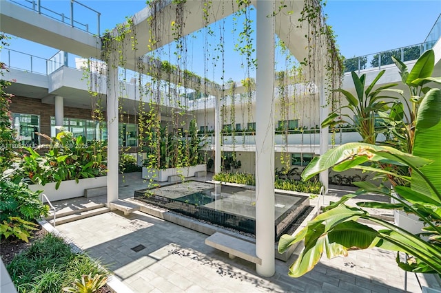 1201 20th St Unit 314, Miami Beach, FL 33139 - sunroom / solarium with healthy amount of natural light