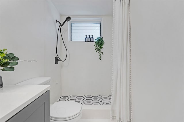 1150 Euclid Ave Unit 305, Miami Beach, FL 33139 - bathroom featuring a shower with curtain and vanity