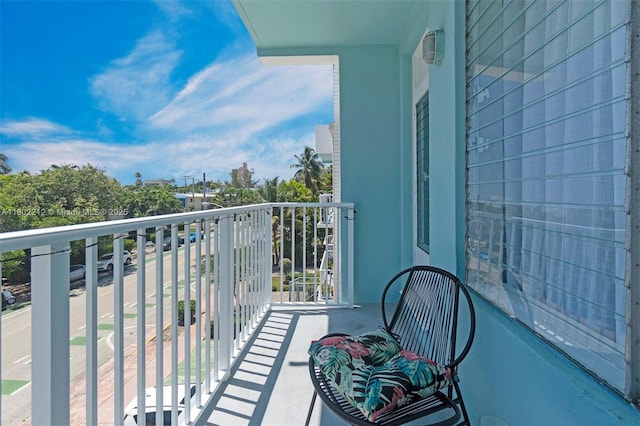 1150 Euclid Ave Unit 305, Miami Beach, FL 33139 - view of balcony