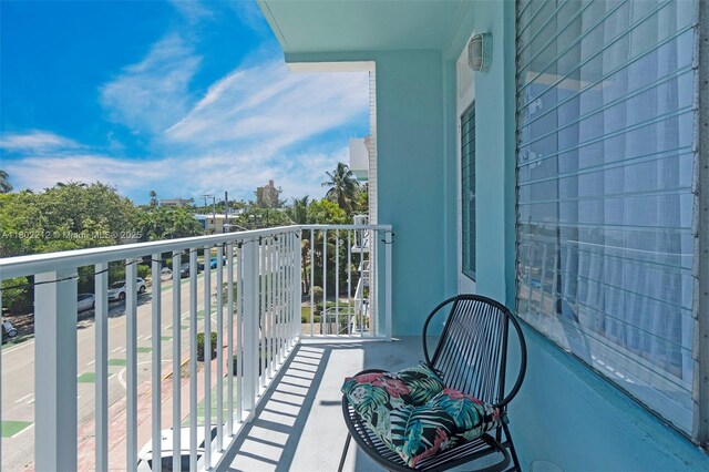 1150 Euclid Ave Unit 305, Miami Beach, FL 33139 - view of balcony