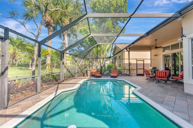 5957 NW 125th Ave, Coral Springs, FL 33076 - swimming pool with a patio and a lanai