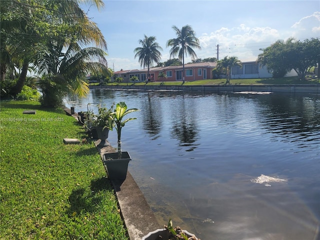 4519 NW 49th Dr, Tamarac, FL 33319 - water view