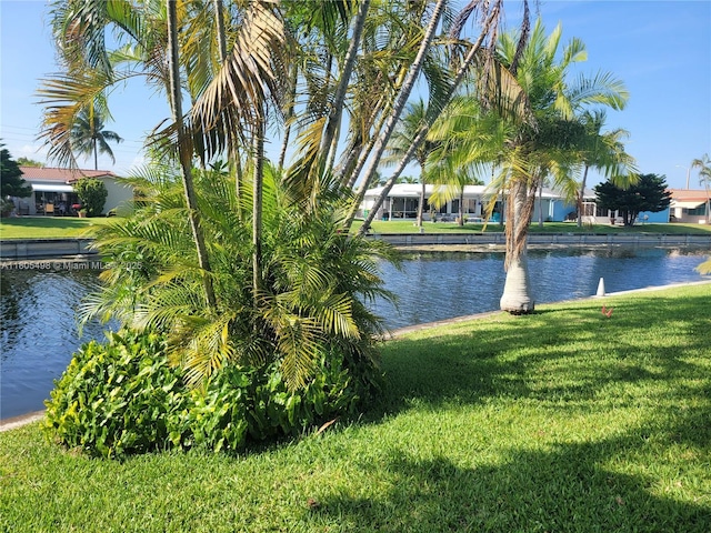 4519 NW 49th Dr, Tamarac, FL 33319 - water view
