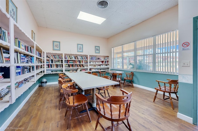 1551 NE Miami Gardens Dr Unit 322, Miami, FL 33179 - dining area with wood finished floors