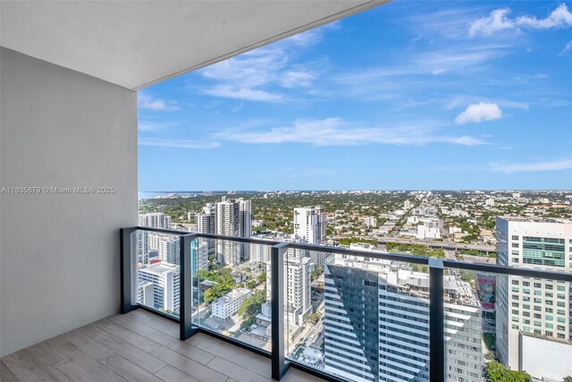 88 SW 7th St Unit 3212, Miami, FL 33130 - balcony featuring a view of city