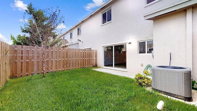388 NW 12th Pl Unit 388, Florida City, FL 33034 - view of yard featuring central air condition unit