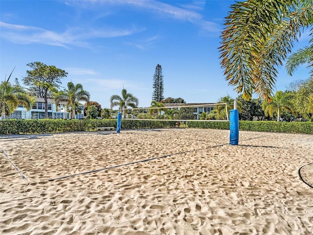 374 Tilford R Unit 374, Deerfield Beach, FL 33442 - view of home's community featuring volleyball court