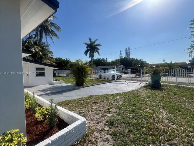 18740 NW 42nd Pl, Miami Gardens, FL 33055 - view of yard
