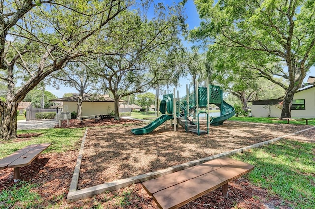 1561 NW 98th Ter, Pembroke Pines, FL 33024 - community jungle gym with fence