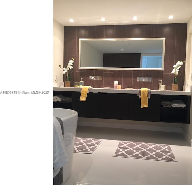 19707 Turnberry Way Unit 18D, Aventura, FL 33180 - full bathroom featuring vanity, a soaking tub, and recessed lighting