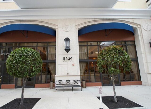 8395 SW 73rd Ave Unit 312, Miami, FL 33143 - doorway to property