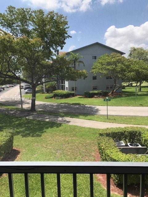 12500 SW 5th Ct Unit 210M, Pembroke Pines, FL 33027 - view of green lawn