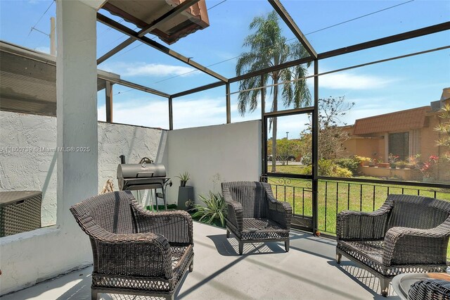 1541 NW 92nd Ave Unit 186, Pembroke Pines, FL 33024 - view of sunroom