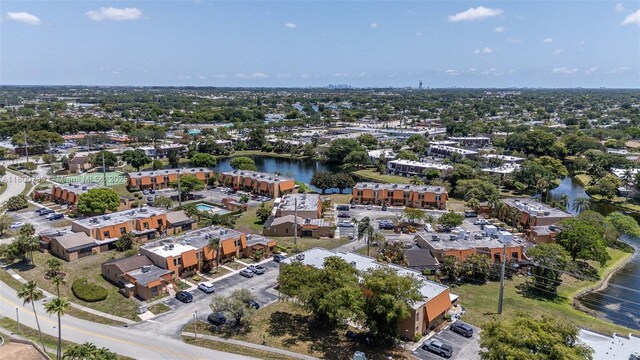 1541 NW 92nd Ave Unit 186, Pembroke Pines, FL 33024 - aerial view of a nearby body of water