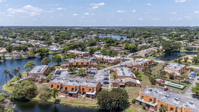 1541 NW 92nd Ave Unit 186, Pembroke Pines, FL 33024 - aerial view of a nearby body of water