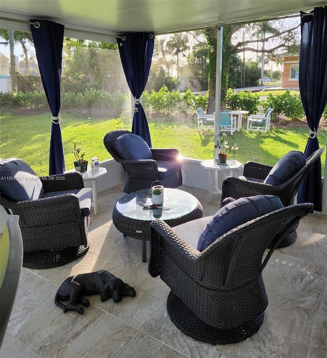812 Lake Mcgregor Dr, Fort Myers, FL 33919 - view of patio
