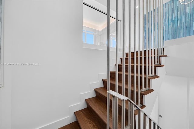 100 S Pointe Dr Unit Th-13, Miami Beach, FL 33139 - stairway with wallpapered walls