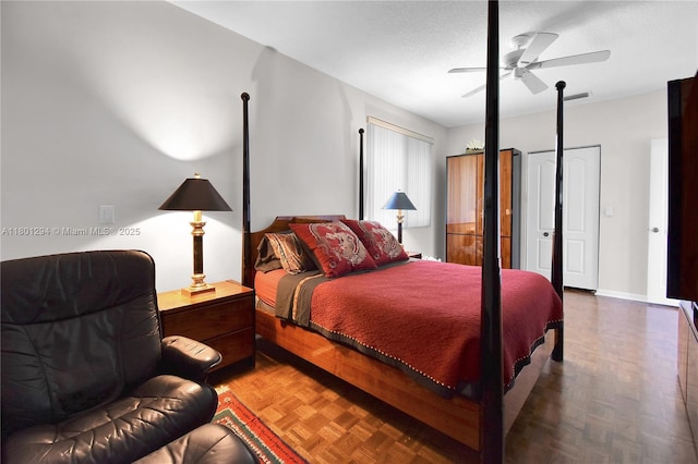 2701 Edgewater Ct, Weston, FL 33332 - bedroom featuring a ceiling fan