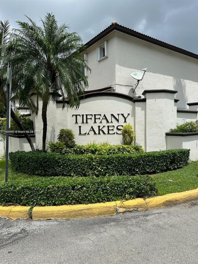 8555 SW 152nd Ave Unit 103, Miami, FL 33193 - view of community sign