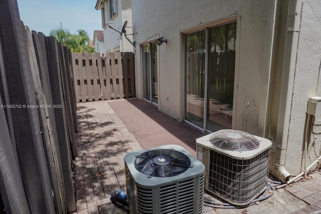 805 NW 108th Ter Unit 7L5, Pembroke Pines, FL 33026 - view of patio featuring cooling unit