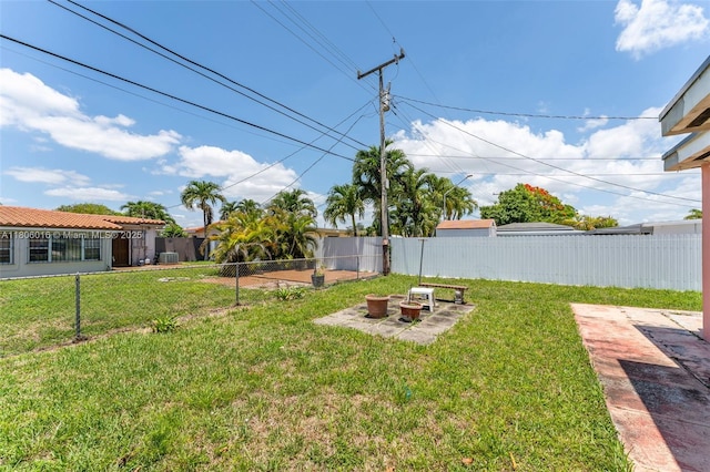 4230 SW 97th Pl, Miami, FL 33165 - view of yard