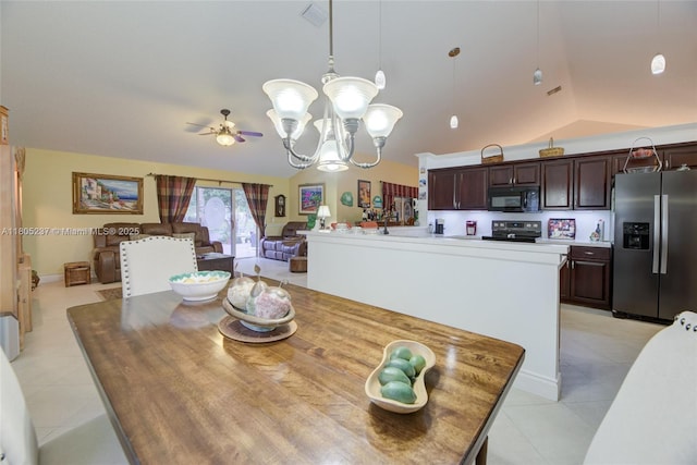 596 NW 164th Ave, Pembroke Pines, FL 33028 - bedroom with lofted ceiling, light wood finished floors, and a ceiling fan