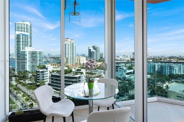 300 S Pointe Dr Unit 1505, Miami Beach, FL 33139 - balcony featuring a view of city