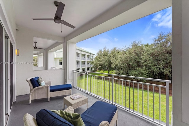 balcony with a ceiling fan
