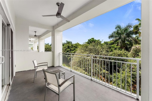 balcony featuring a ceiling fan