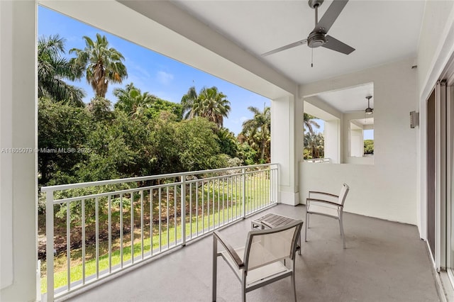 balcony with a ceiling fan
