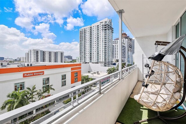 350 NE 24th St Unit 714, Miami, FL 33137 - balcony with a view of city