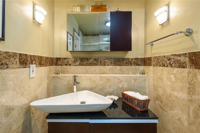 5020 SW 82nd Ave, Miami, FL 33155 - bathroom featuring tile walls, vanity, and a wainscoted wall
