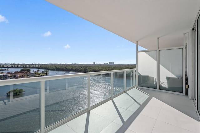 400 Sunny Isles Blvd Unit 1005, Sunny Isles Beach, FL 33160 - balcony featuring a water view