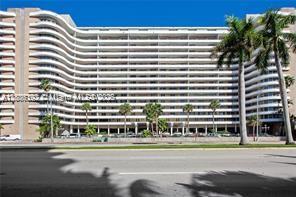 5555 Collins Ave Unit 14U, Miami Beach, FL 33140 - view of building exterior