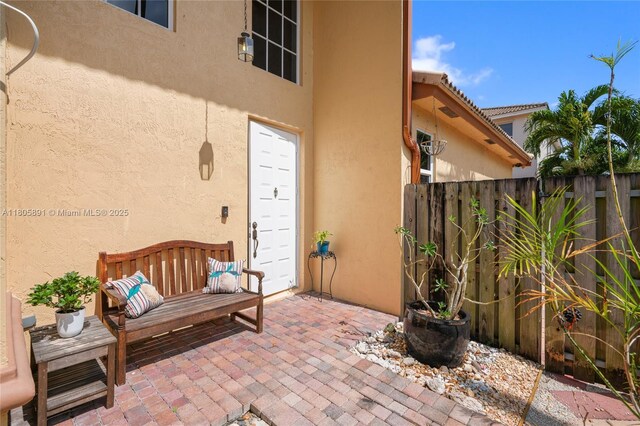 1282 Grant Ct, Hollywood, FL 33019 - view of patio / terrace