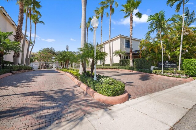 1282 Grant Ct, Hollywood, FL 33019 - view of community featuring a gate