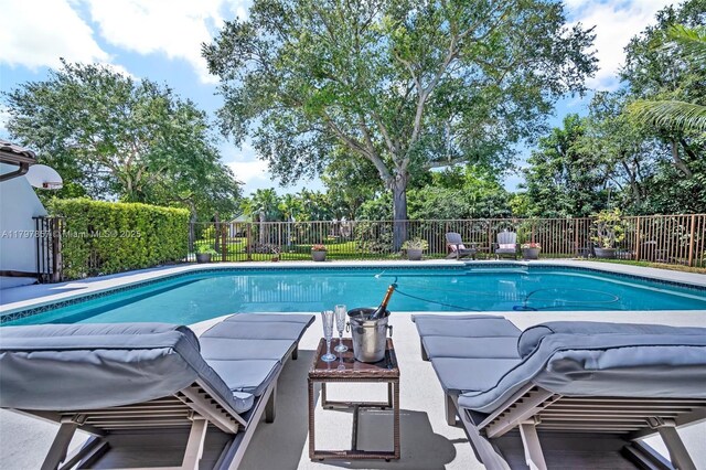 11850 SW 42nd Ct, Davie, FL 33330 - view of pool featuring a fenced backyard