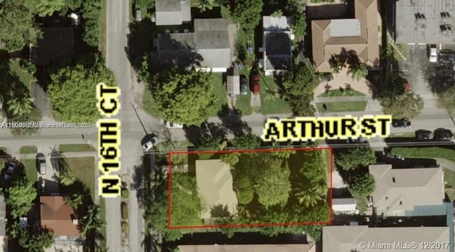 1231 N 16th Ct, Hollywood, FL 33020 - aerial view of property's location featuring property parcel outlined