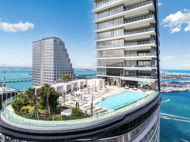 300 Biscayne Boulevard Way Unit 4507W, Miami, FL 33131 - view of pool featuring a water view and a view of city