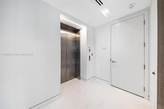 300 Biscayne Boulevard Way Unit 4507W, Miami, FL 33131 - hall featuring elevator