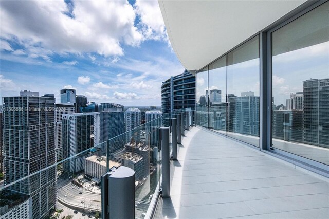 300 Biscayne Boulevard Way Unit 4507W, Miami, FL 33131 - balcony with a view of city