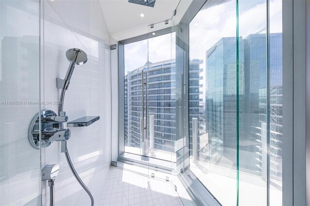 300 Biscayne Boulevard Way Unit 4507W, Miami, FL 33131 - bathroom with tile patterned floors, plenty of natural light, and a city view