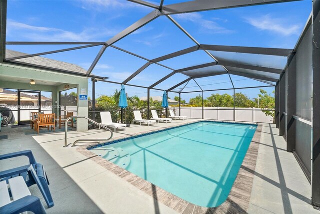 7434 Ashtabula St, Englewood, FL 34224 - outdoor pool featuring a patio area and a lanai