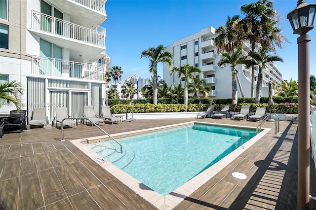 18000 N Bay Rd Unit 803, Sunny Isles Beach, FL 33160 - community pool with a patio area