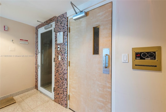 300 S Pointe Dr Unit 2005, Miami Beach, FL 33139 - hallway featuring baseboards