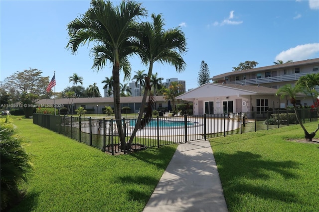 700 Layne Blvd Unit 112, Hallandale Beach, FL 33009 - photo 1